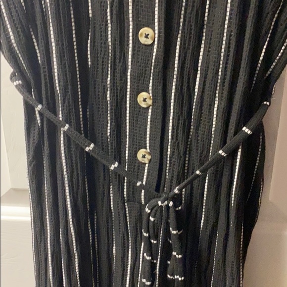 Striped Jumpsuit - Picture 4 of 5